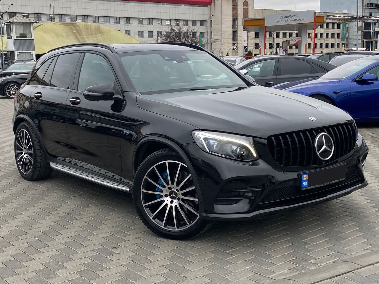 2016 Mercedes GLC 350e — Miniatură 3