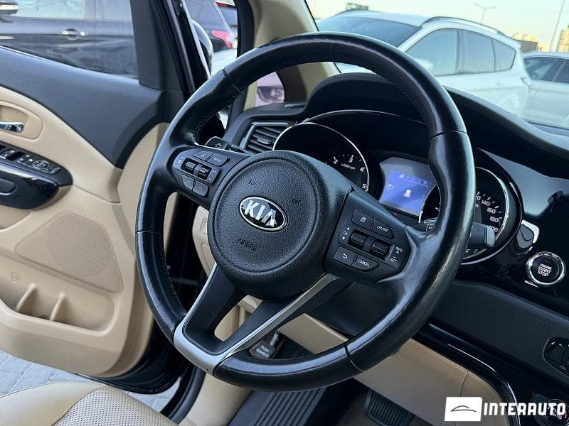 2018 Kia Carnival — Miniatură 7