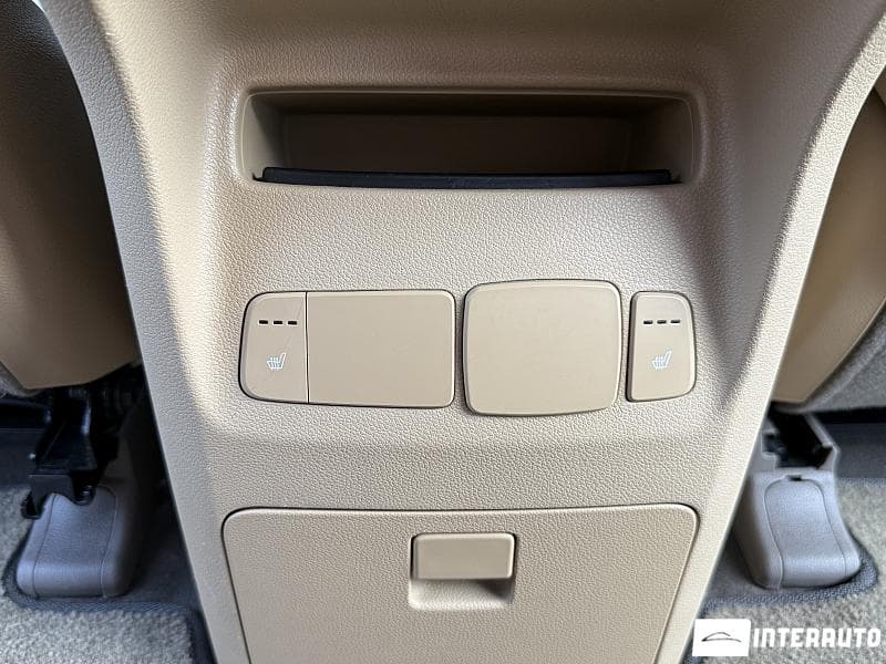 2018 Kia Carnival — Miniatură 14