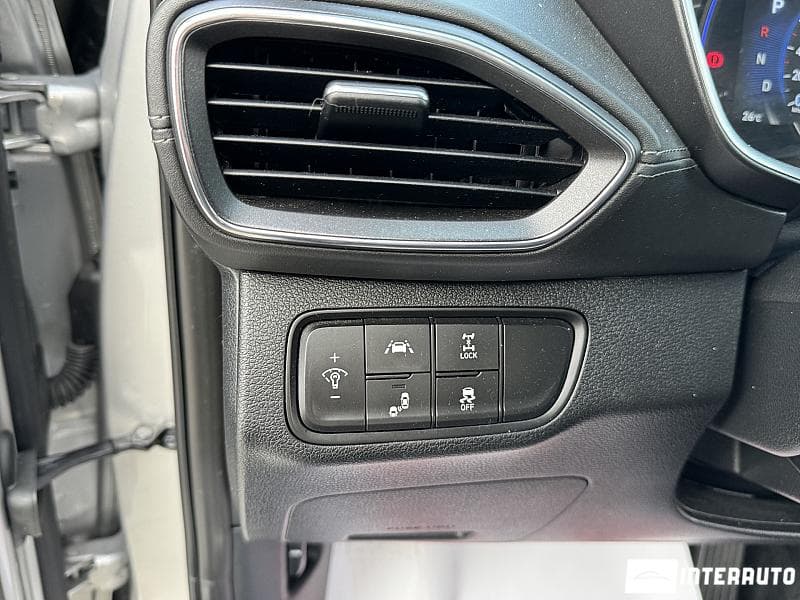 2020 Hyundai Santa Fe — Miniatură 22