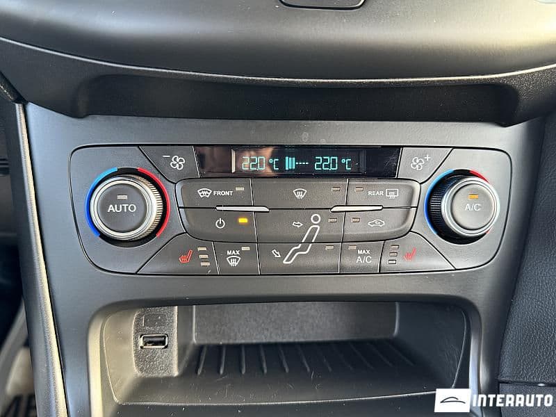 2018 Ford Focus — Miniatură 11