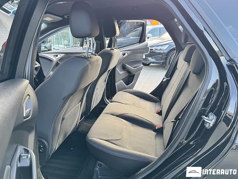 2018 Ford Focus — Miniatură 13