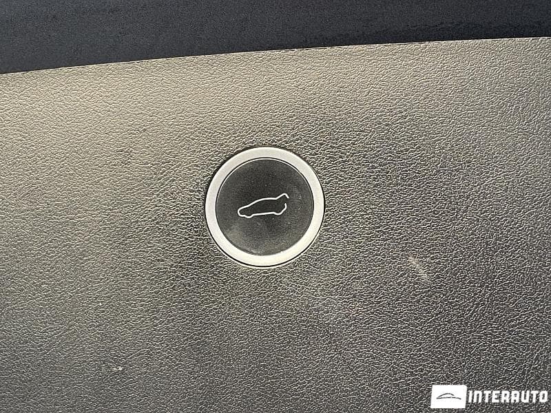 Tesla Model X 2018 — Миниатюра 21