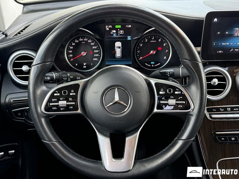 2020 Mercedes GLC 300e — Miniatură 11