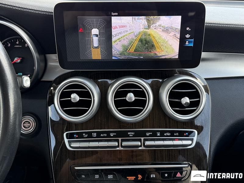 2020 Mercedes GLC 300e — Miniatură 14