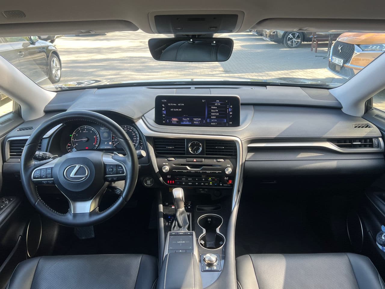 2022 Lexus RX 300 — Miniatură 9