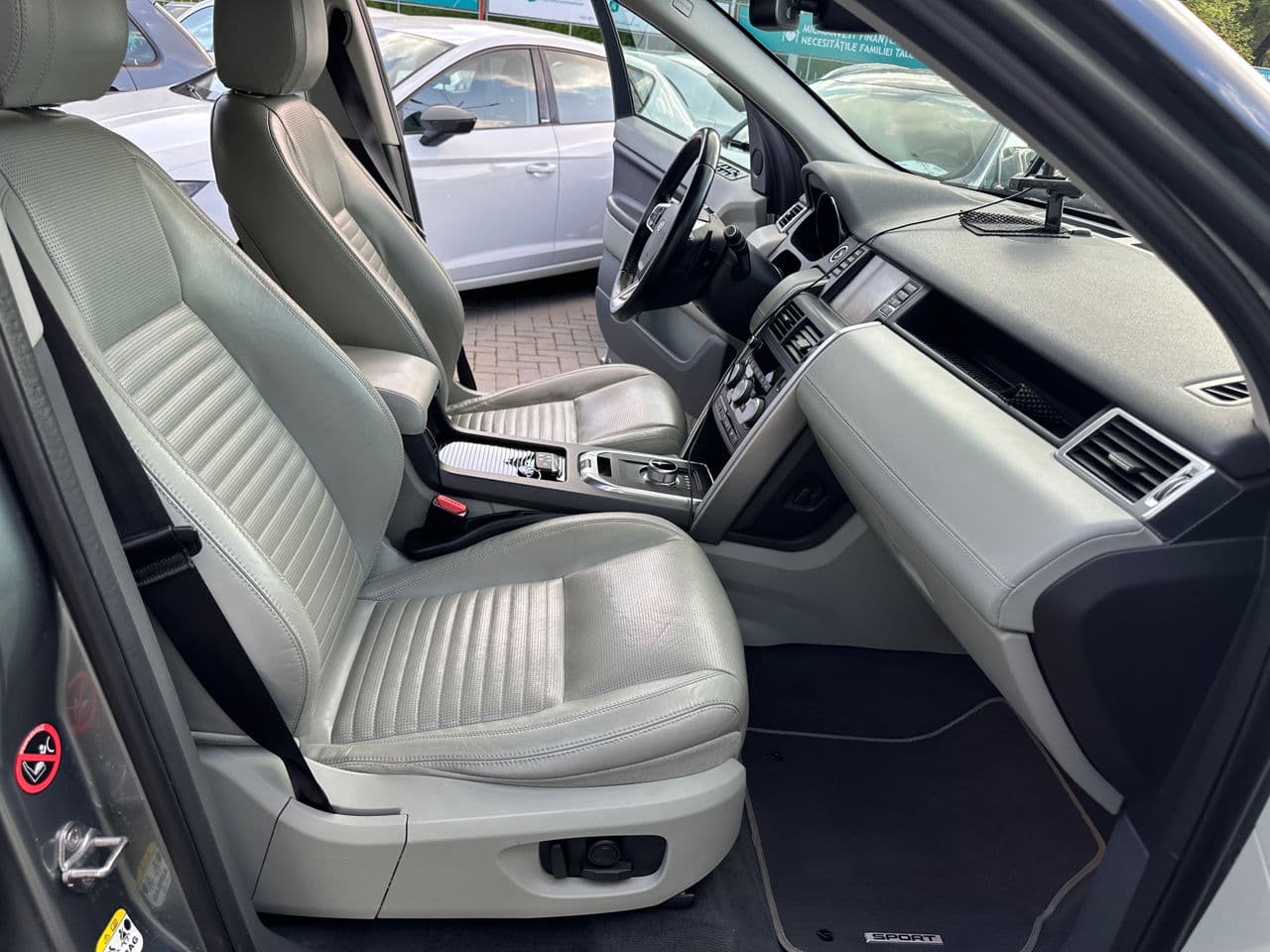 2015 Land Rover Discovery Sport — Miniatură 13