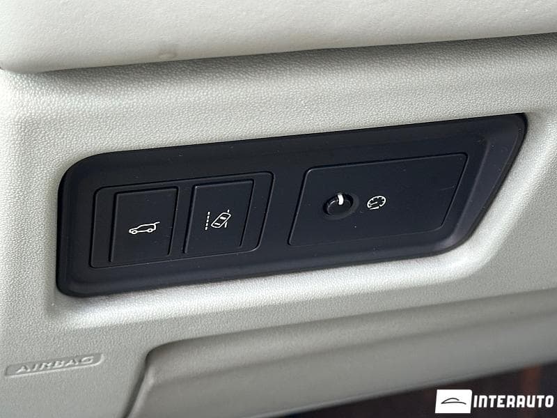 2015 Land Rover Discovery Sport — Miniatură 23