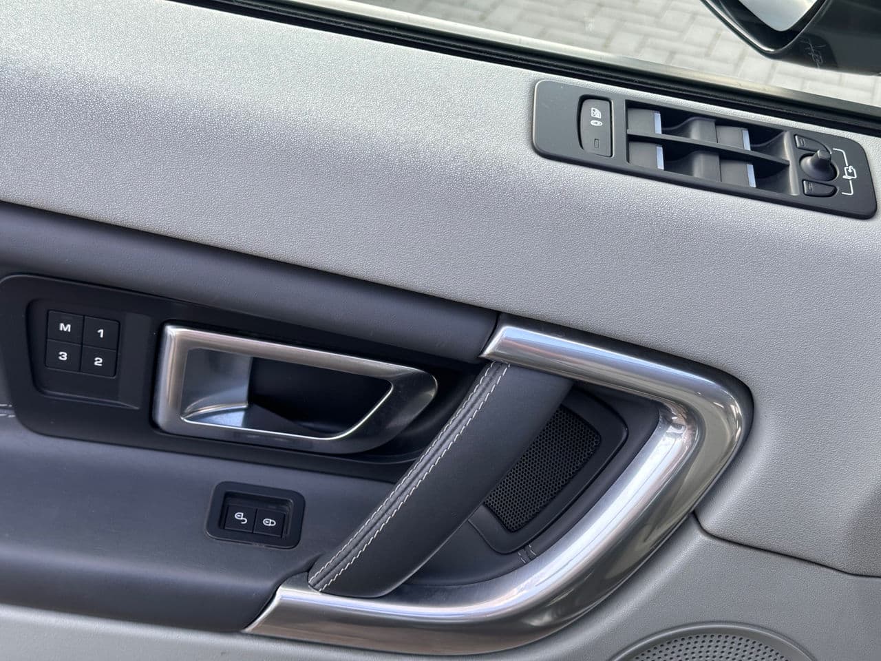 2015 Land Rover Discovery Sport — Miniatură 22