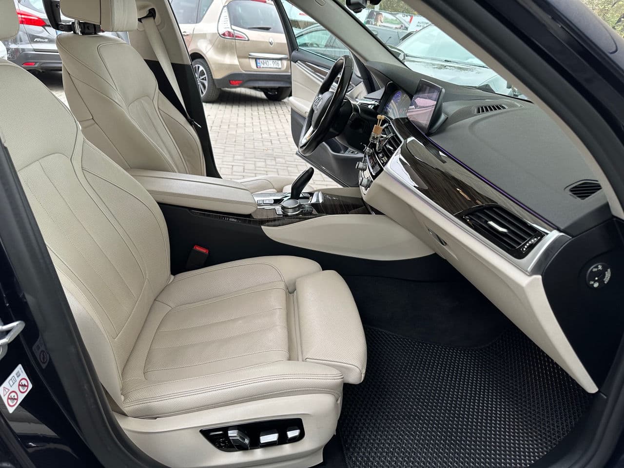 BMW 530e 2018 — Миниатюра 6