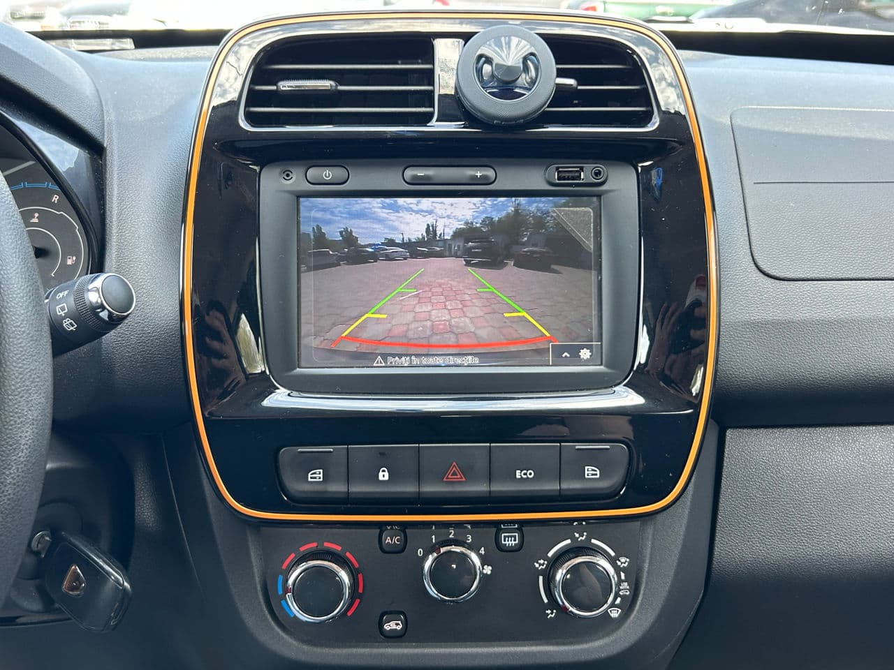 2021 Dacia Spring — Miniatură 10