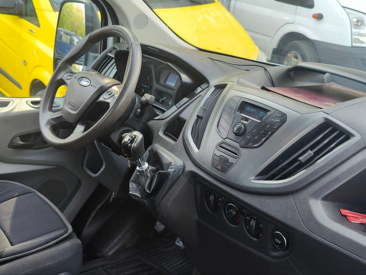 2014 Ford Transit — Miniatură 7
