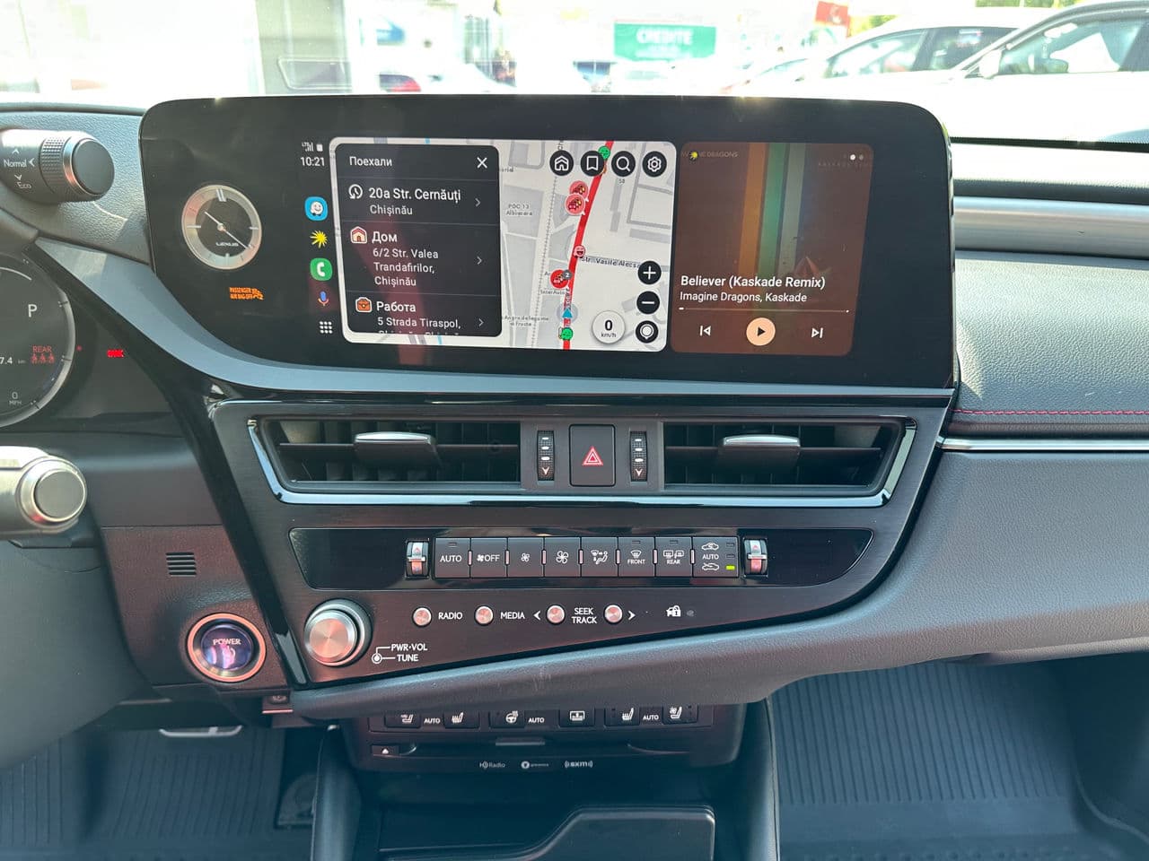 2022 Lexus ES 300h — Miniatură 11