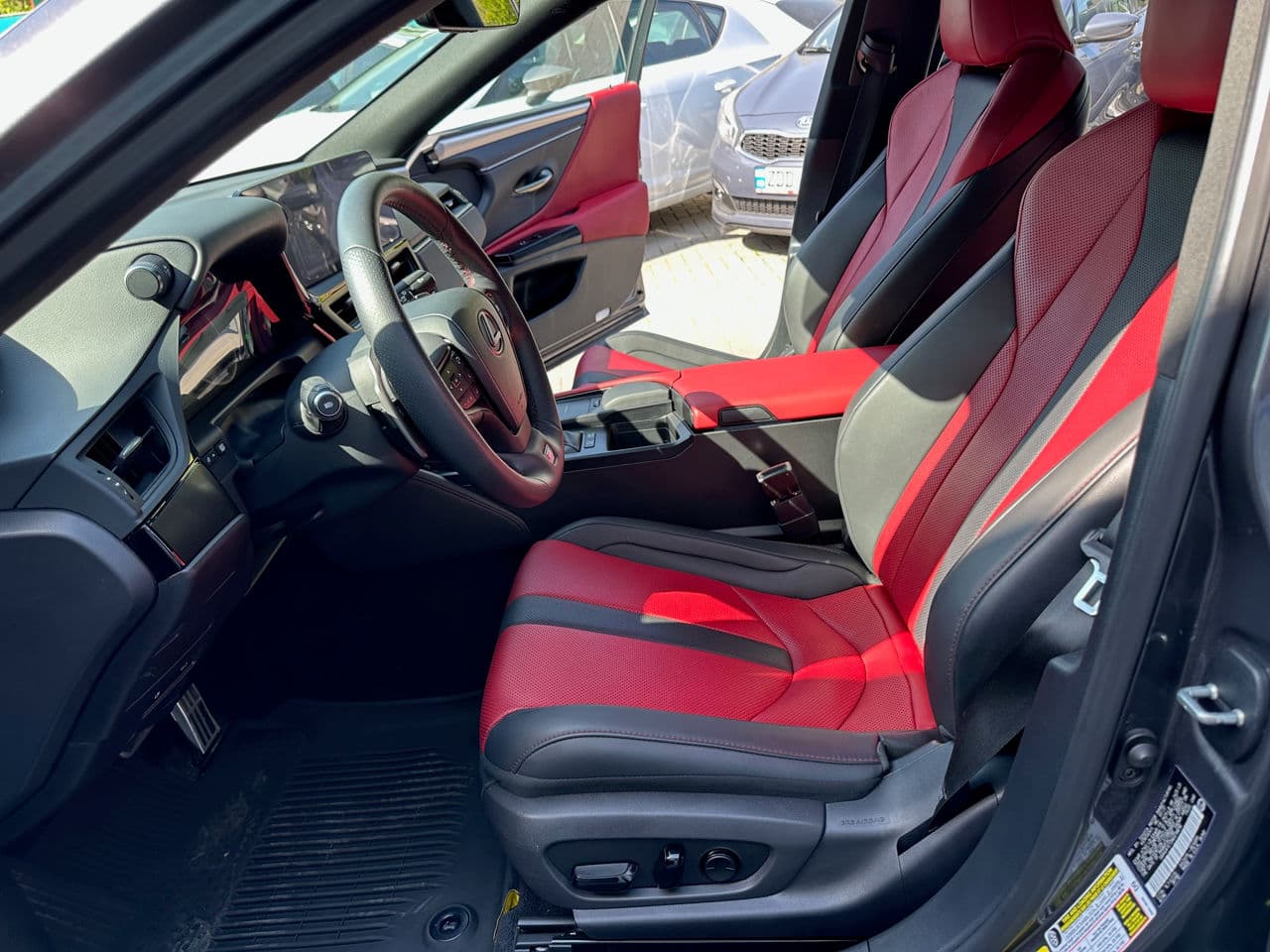 2022 Lexus ES 300h — Miniatură 6