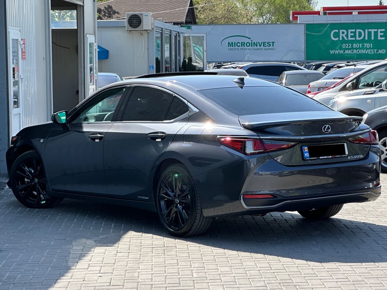 2022 Lexus ES 300h — Miniatură 2
