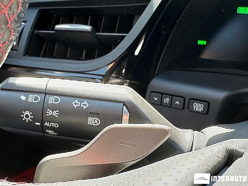2022 Lexus ES 300h — Miniatură 19