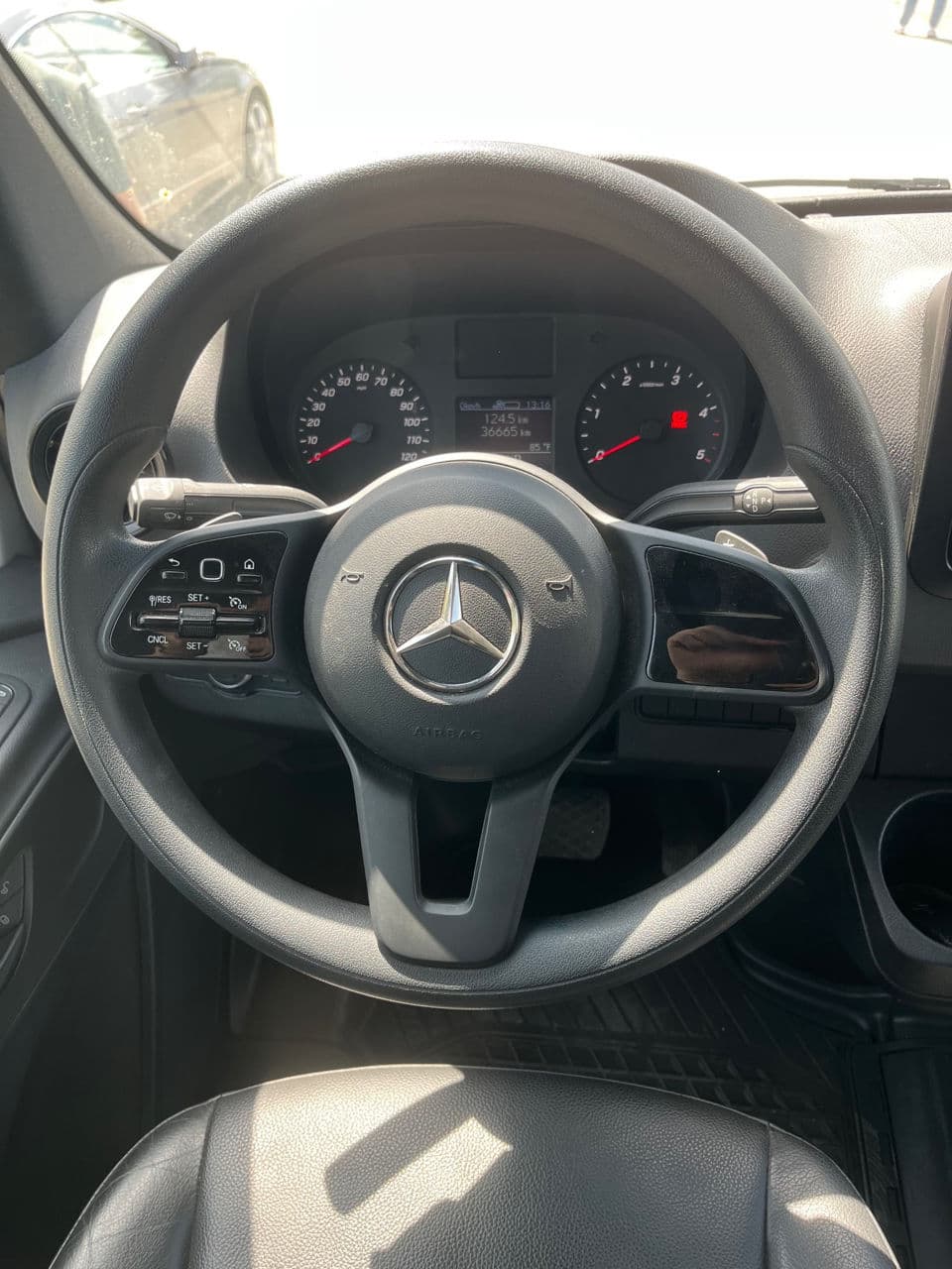 2023 Mercedes Sprinter — Miniatură 7