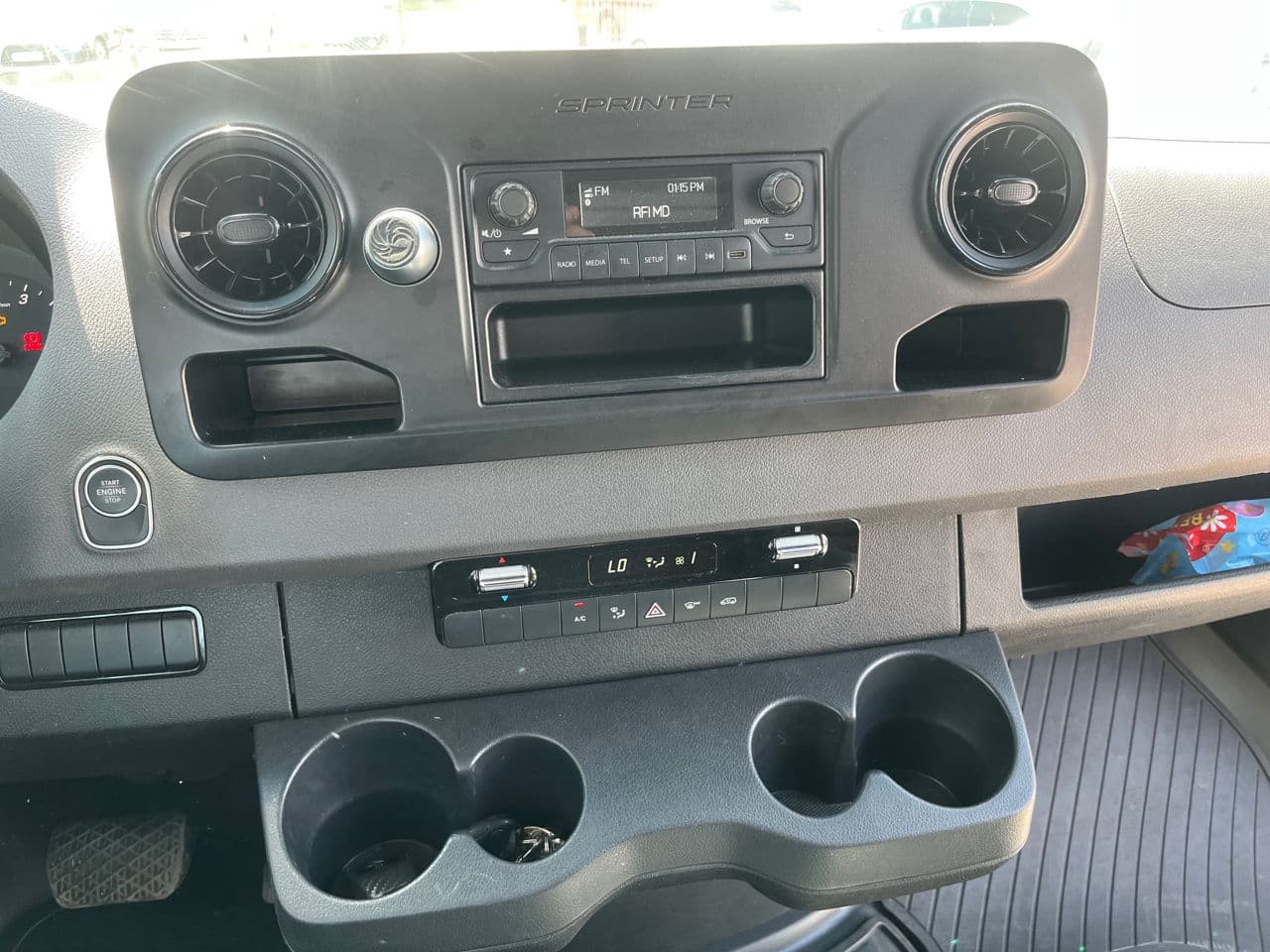 2023 Mercedes Sprinter — Miniatură 9