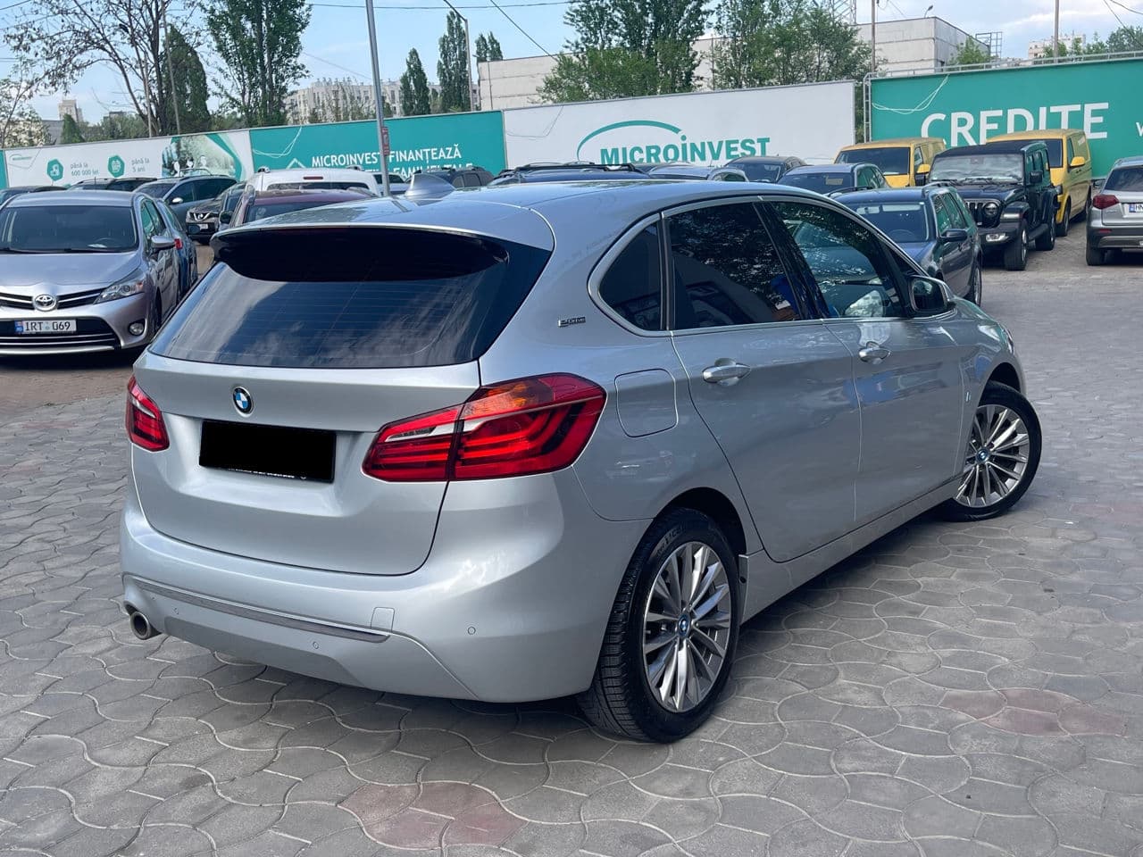 2019 BMW 225XE — Miniatură 3