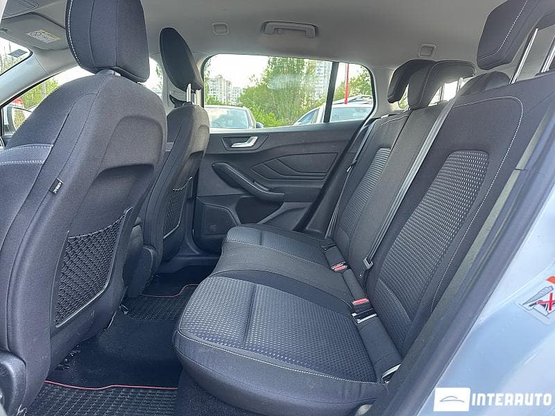 2019 Ford Focus — Miniatură 18