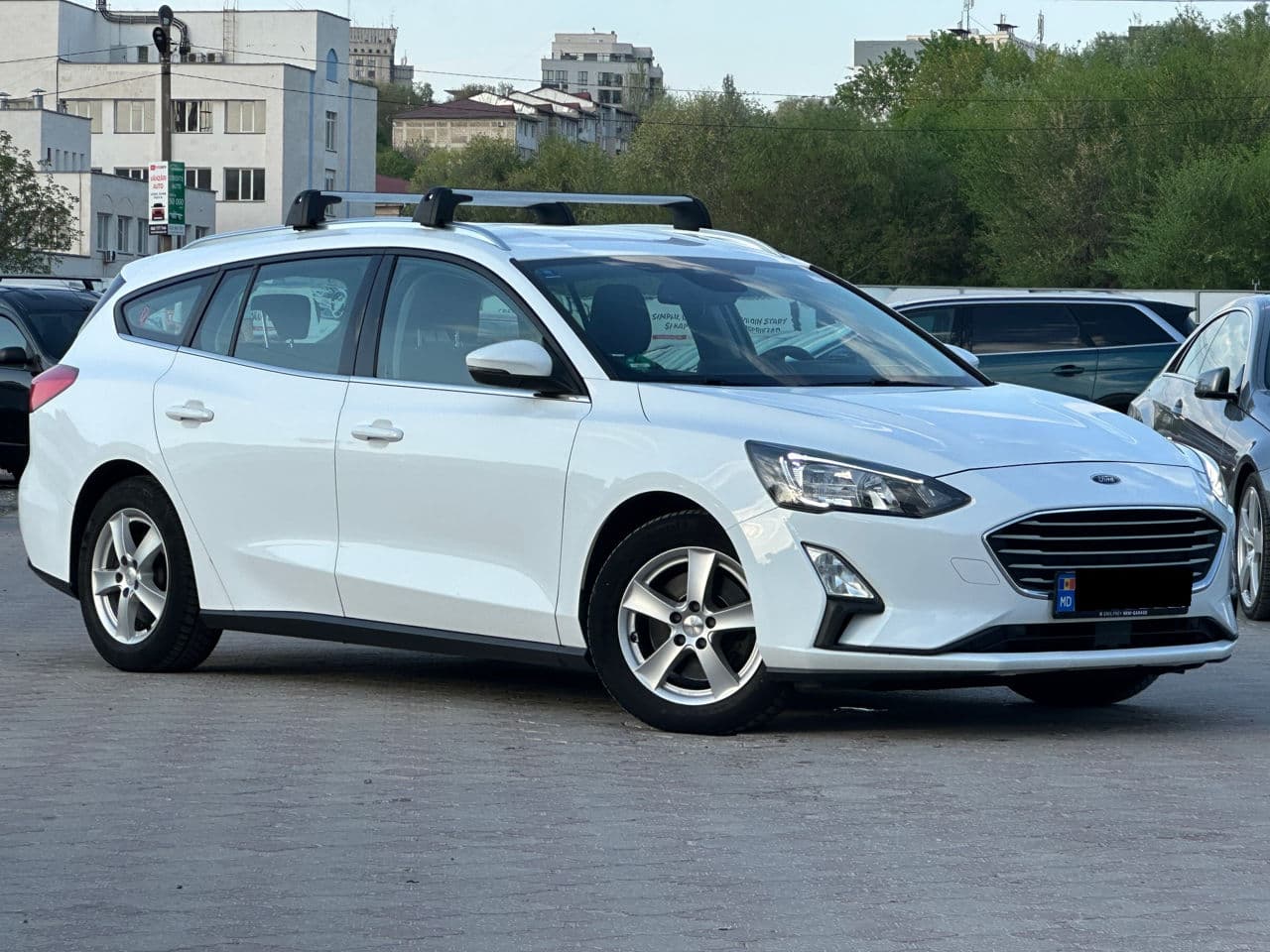 2019 Ford Focus — Miniatură 4