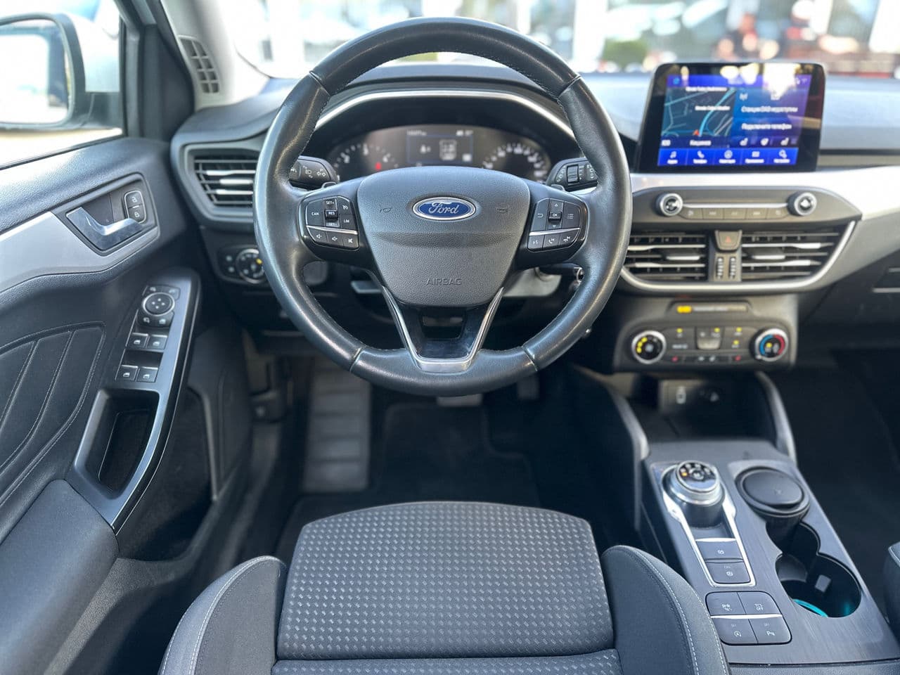 2019 Ford Focus — Miniatură 10
