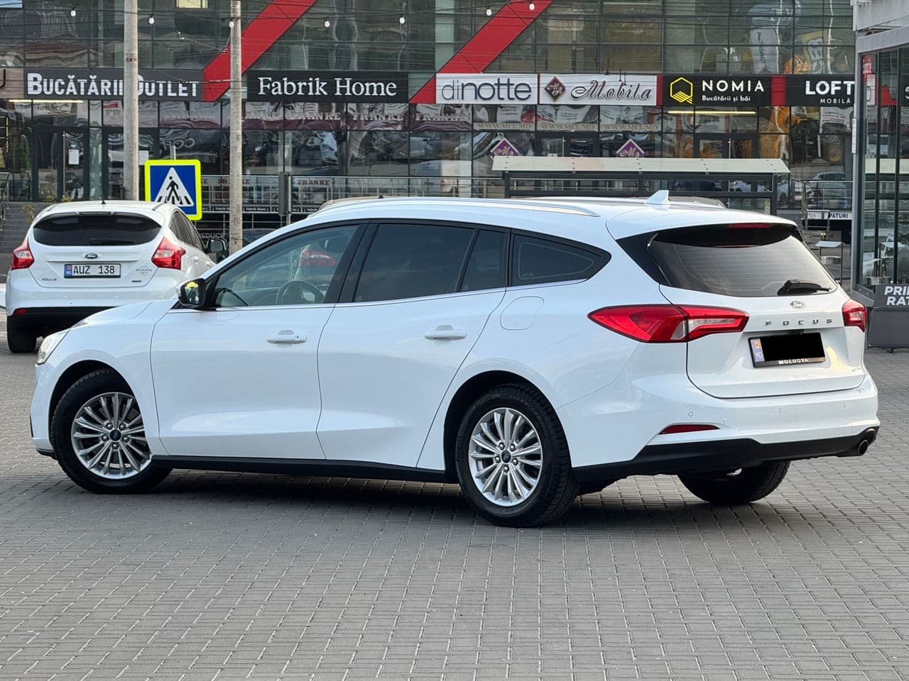 2019 Ford Focus — Miniatură 4