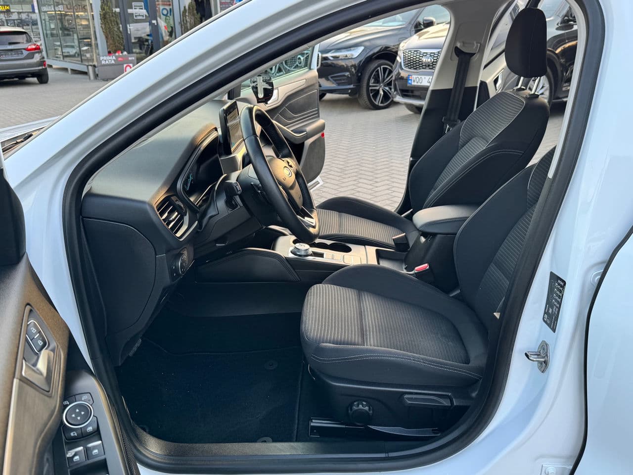2019 Ford Focus — Miniatură 5