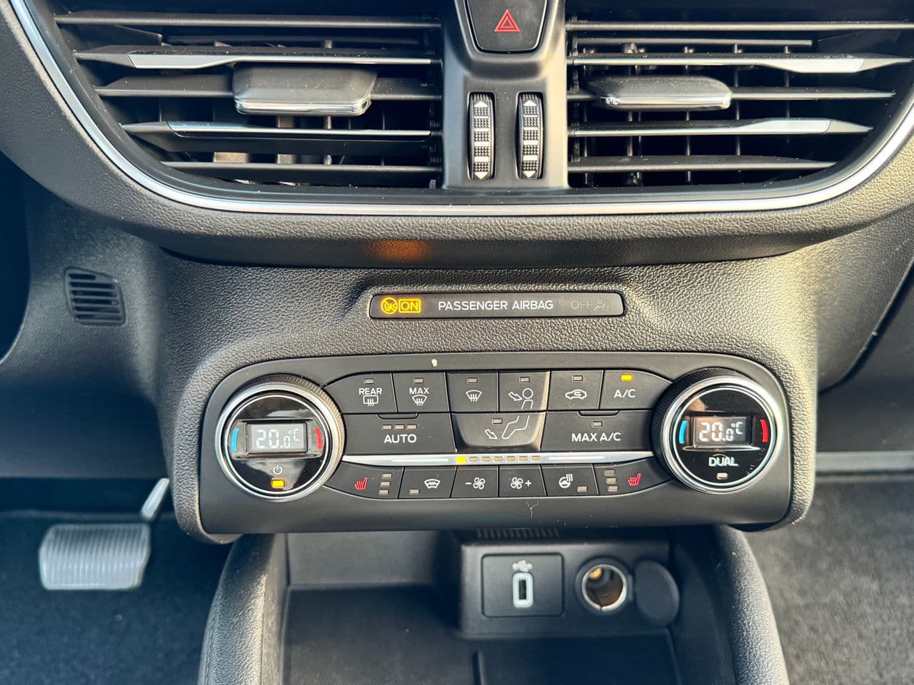 2019 Ford Focus — Miniatură 11