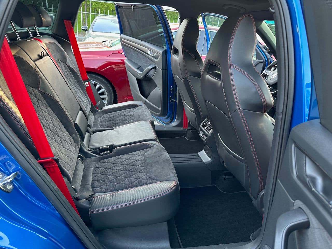 Skoda Kodiaq RS 2019 — Миниатюра 10
