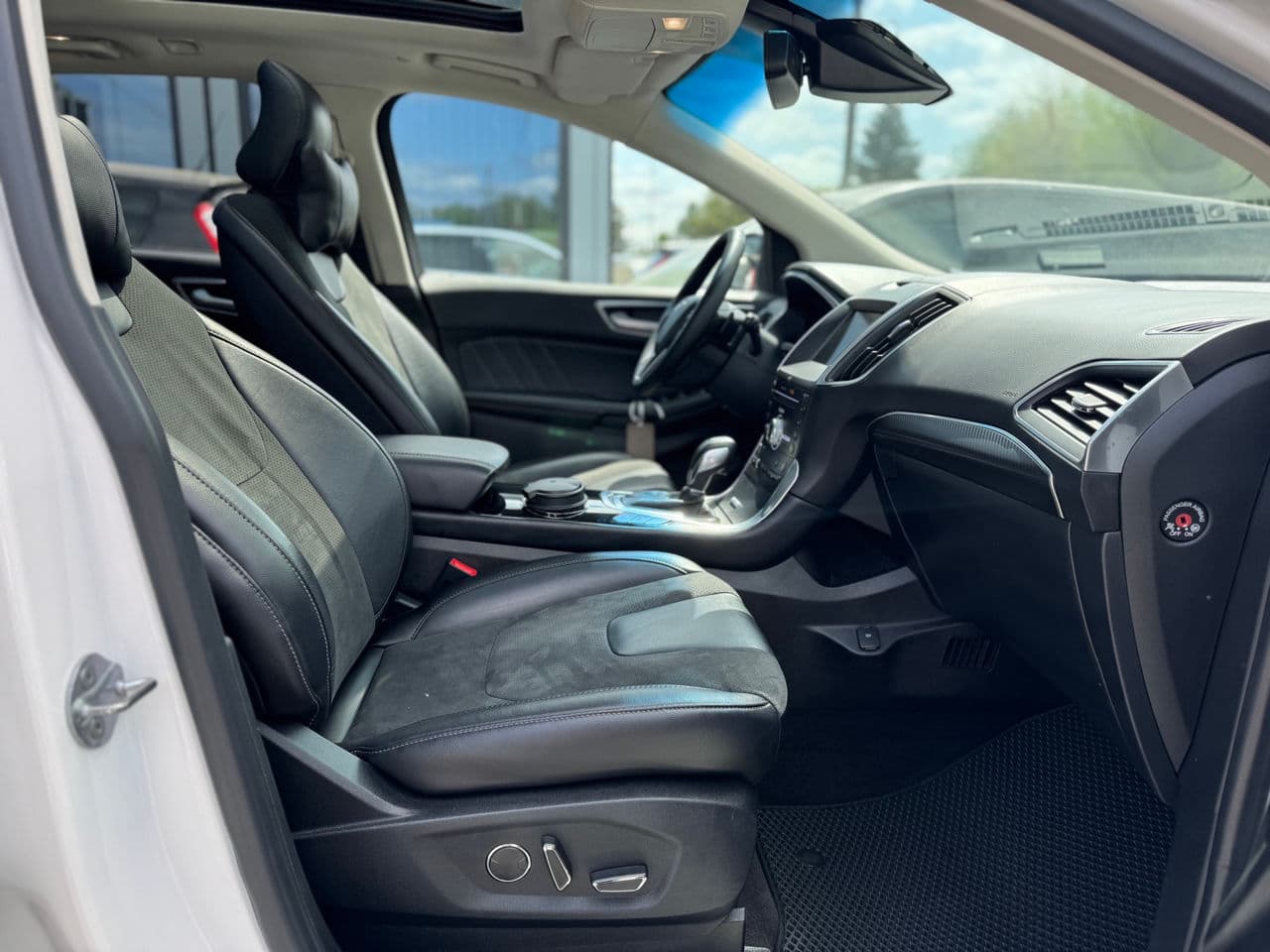 Ford Edge 2017 — Миниатюра 21