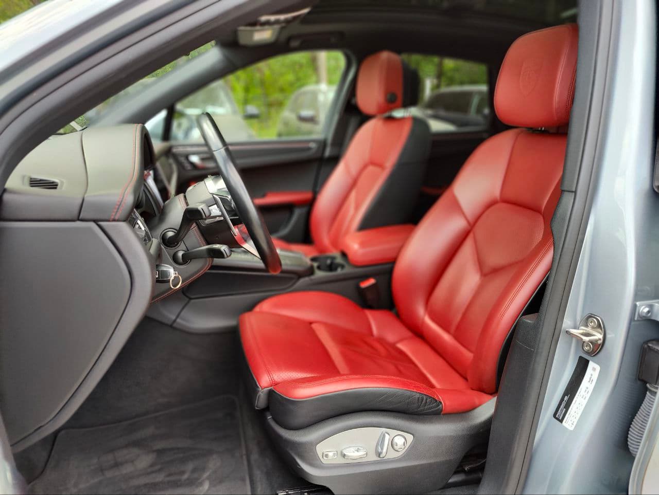 2019 Porsche Macan — Miniatură 5
