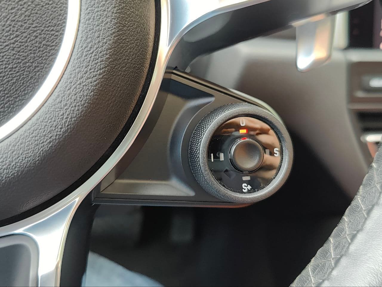 2019 Porsche Macan — Miniatură 15