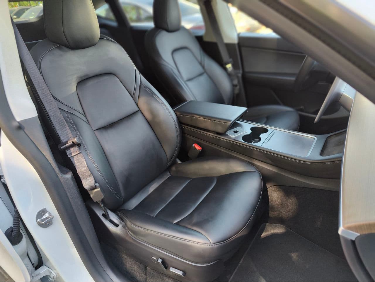 2021 Tesla Model Y — Miniatură 7