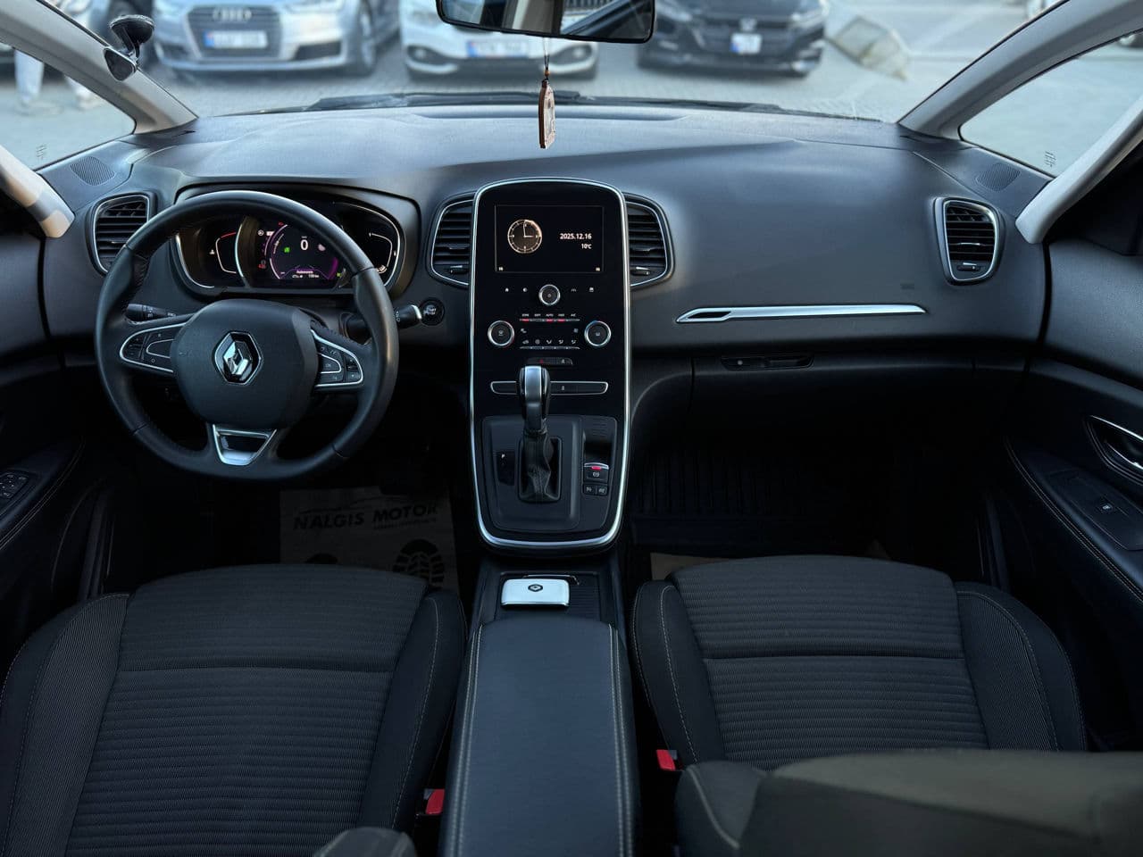 2018 Renault Grand Scenic — Miniatură 6