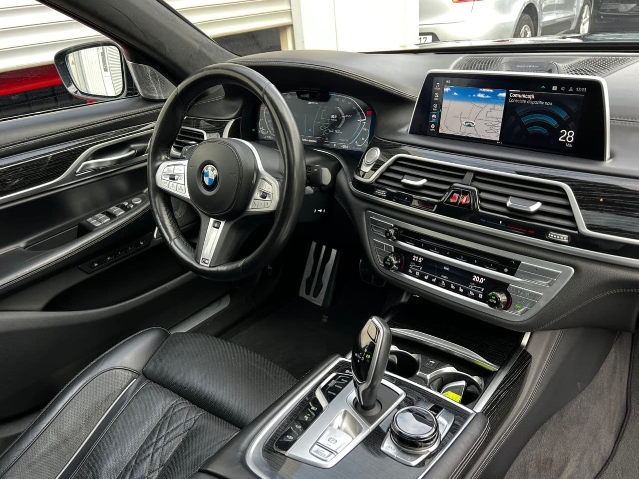 2019 BMW 745e — Miniatură 6