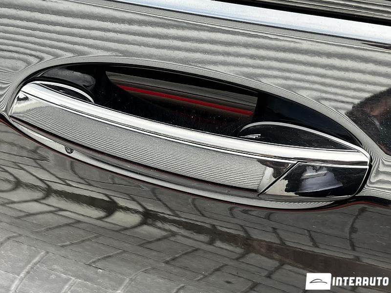 2019 BMW 745e — Miniatură 23