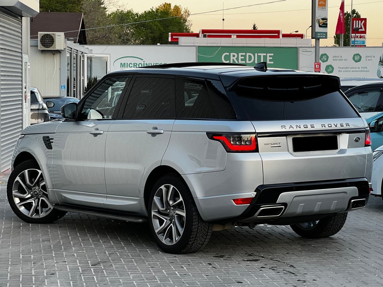 2018 Land Rover Range Rover Sport — Miniatură 2