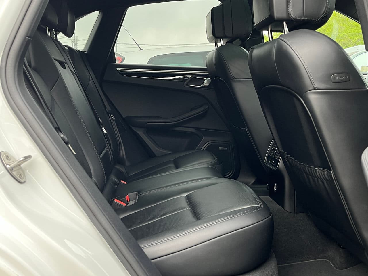 2018 Porsche Macan — Miniatură 19