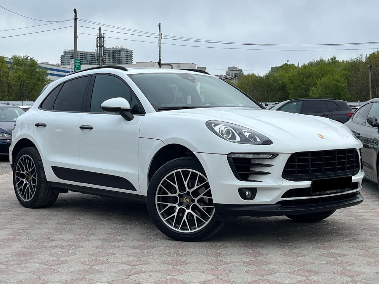 2018 Porsche Macan — Miniatură 4