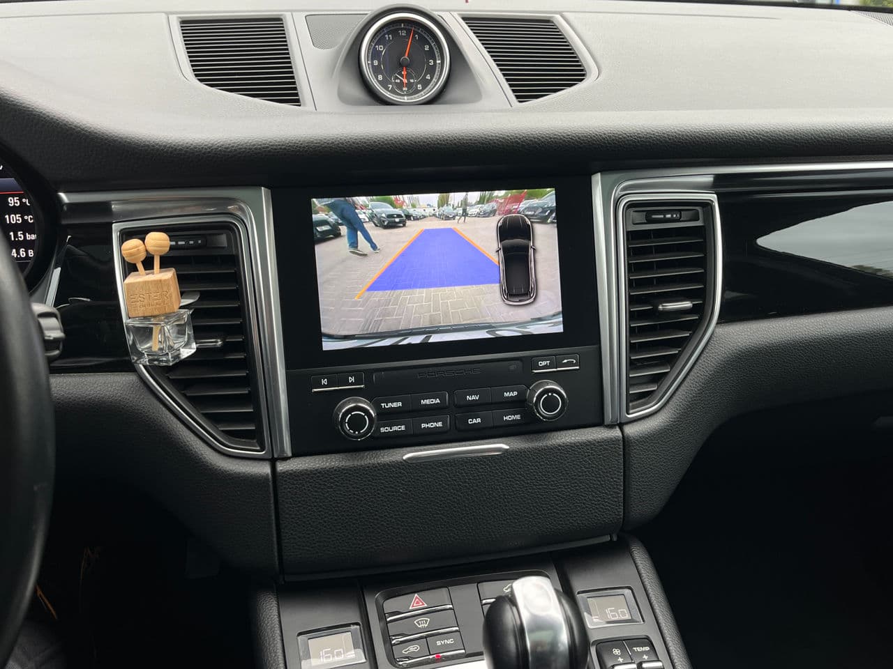 2018 Porsche Macan — Miniatură 14