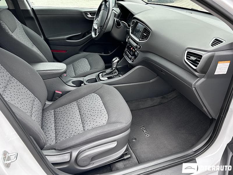 Hyundai Ioniq 2017 — Миниатюра 16