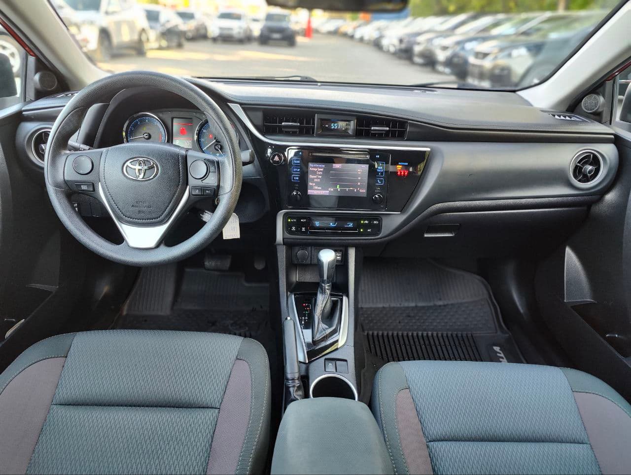 Toyota Corolla 2018 — Миниатюра 6