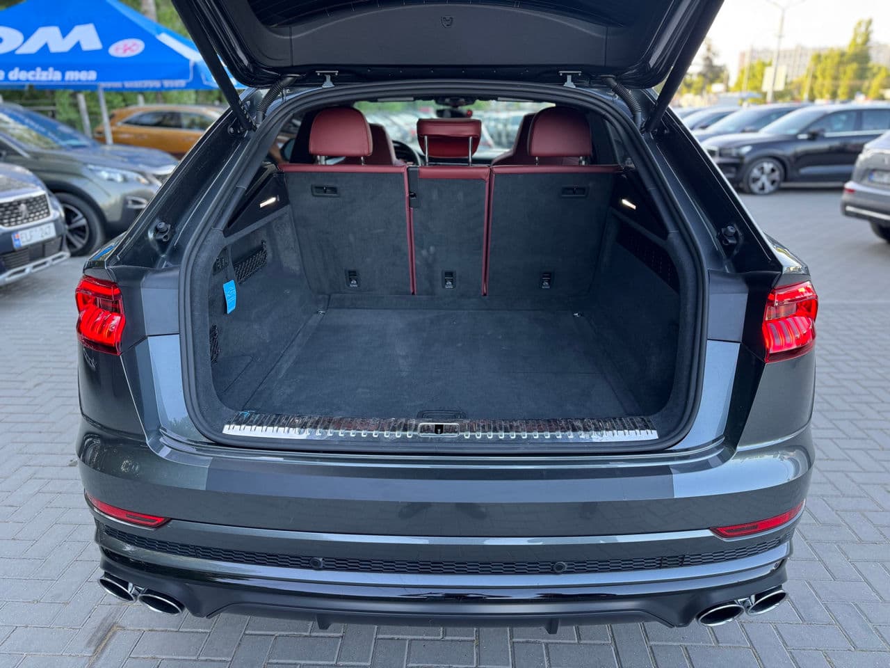 2023 Audi SQ8 — Miniatură 5