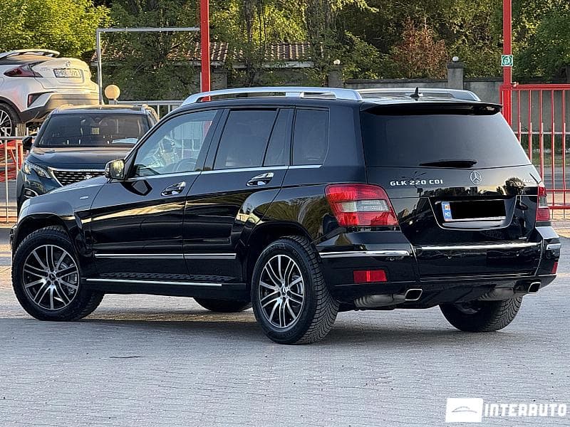 2010 Mercedes GLK 220 — Miniatură 2