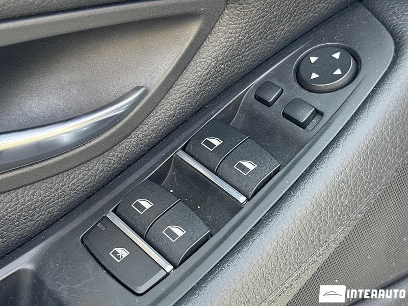 2016 BMW 520 — Miniatură 21