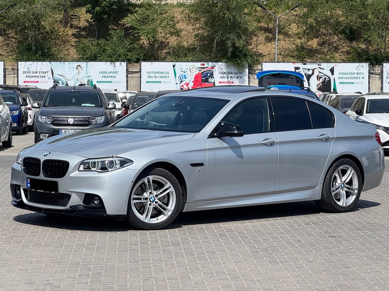 2016 BMW 520 — Miniatură 2
