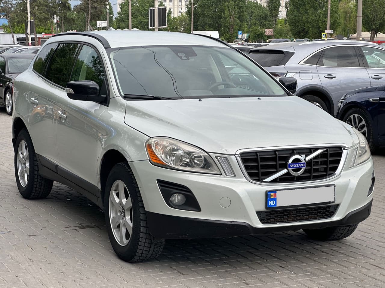 2009 Volvo XC 60 — Miniatură 3