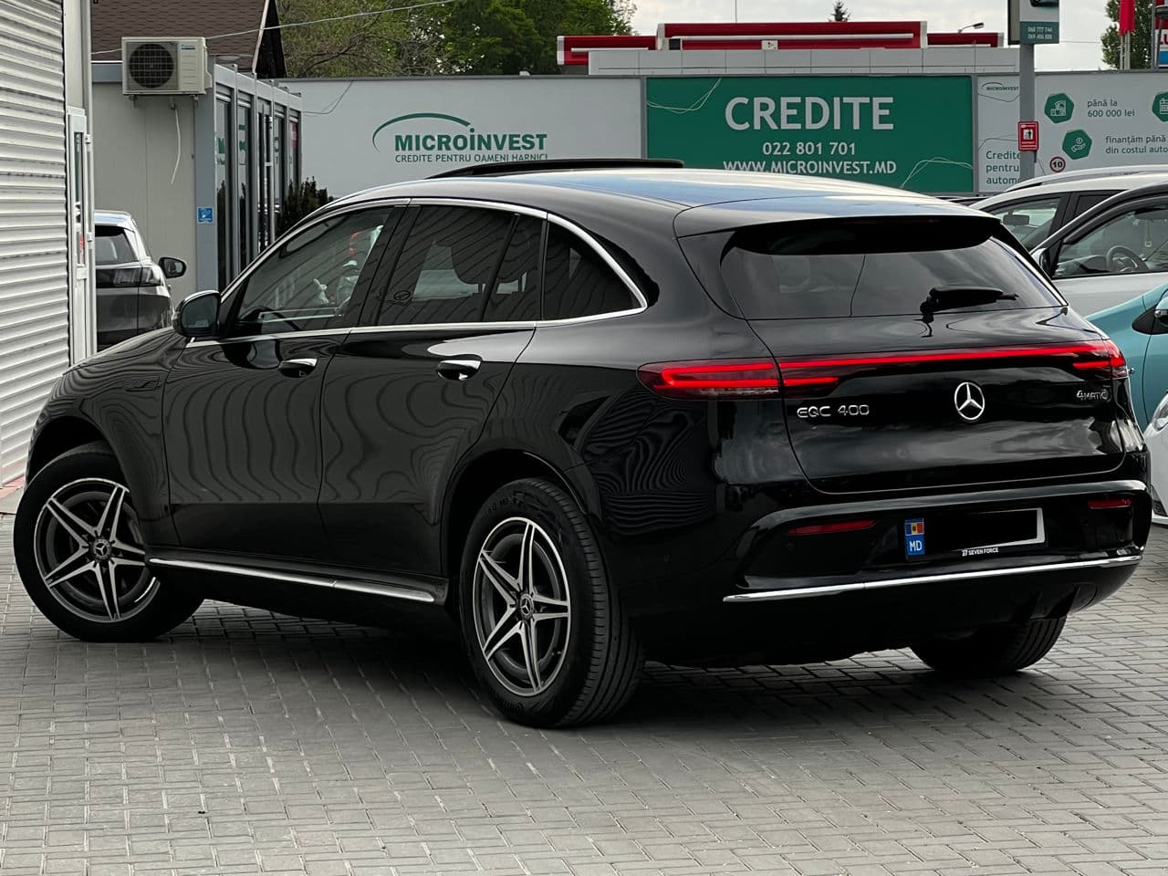 2022 Mercedes EQC 400 — Miniatură 3