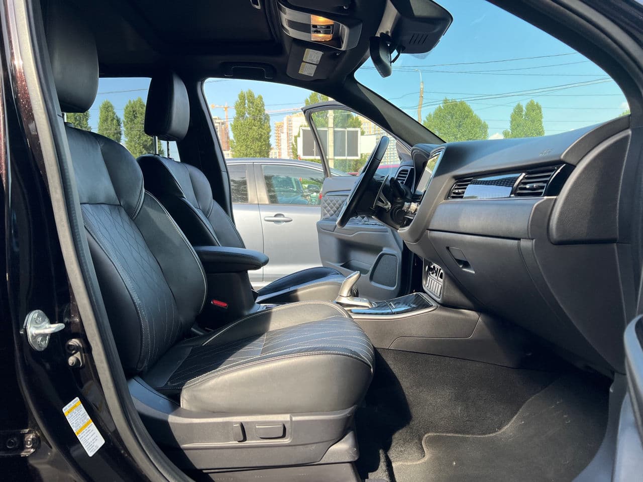 2019 Mitsubishi Outlander — Miniatură 18